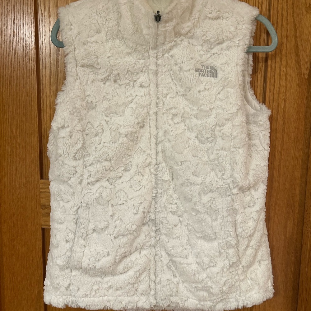 The North Face Women’s Faux Fur Reversible White Vest M - Picture 3 of 8